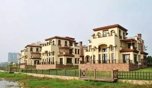 在農(nóng)村小別墅用真石漆裝修外墻，效果圖美絕了